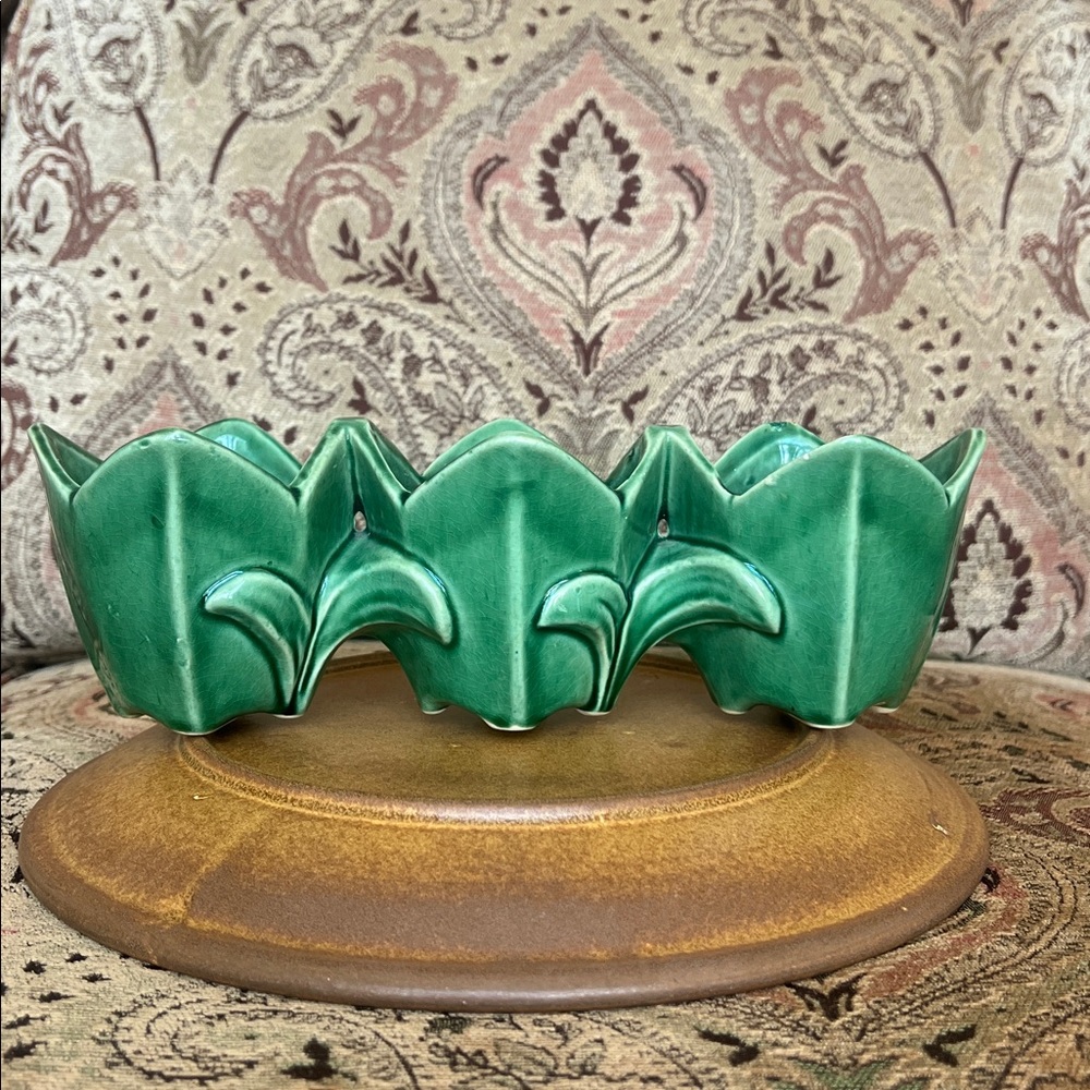 Mccoy Tulip Planter